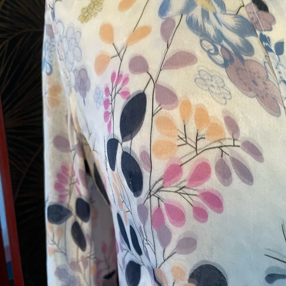 Vintage Salvatore Ferragamo 100% silk chiffon, worn twice size 40 excellent. - Picture 4 of 10